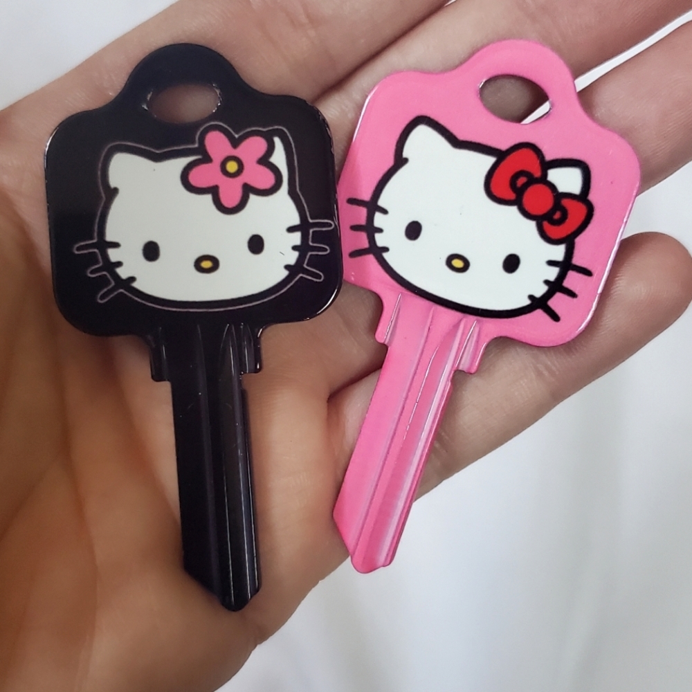 Bundle Hello Kitty House Keys Blank